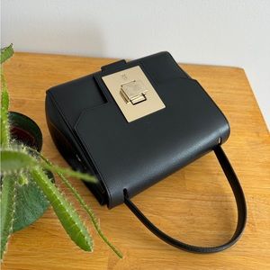 Vintage leather bag. Italy.